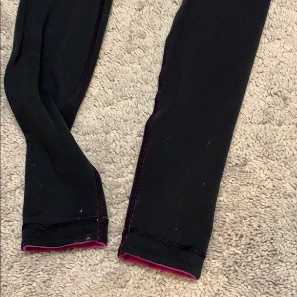 Lululemon Reversible Leggings Sz 4 - Picture 14 of 16